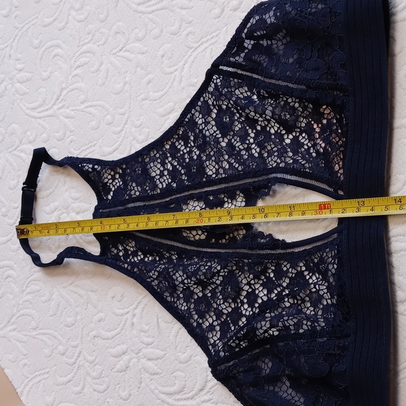2 vs bralettes size m - Picture 16 of 16
